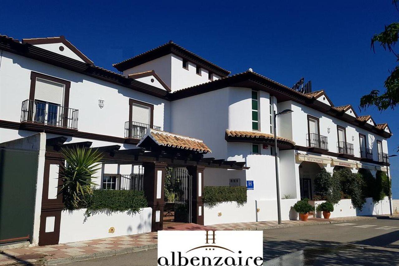 Albenzaire Hotel Asador Fuensanta  Екстер'єр фото