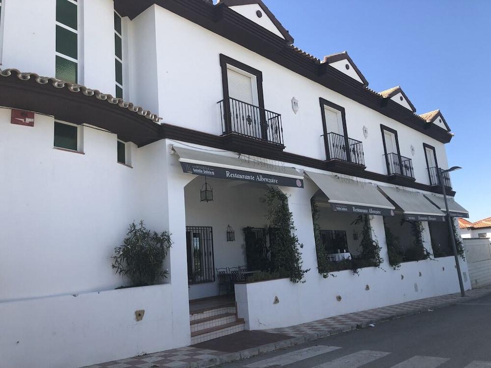 Albenzaire Hotel Asador Fuensanta  Екстер'єр фото